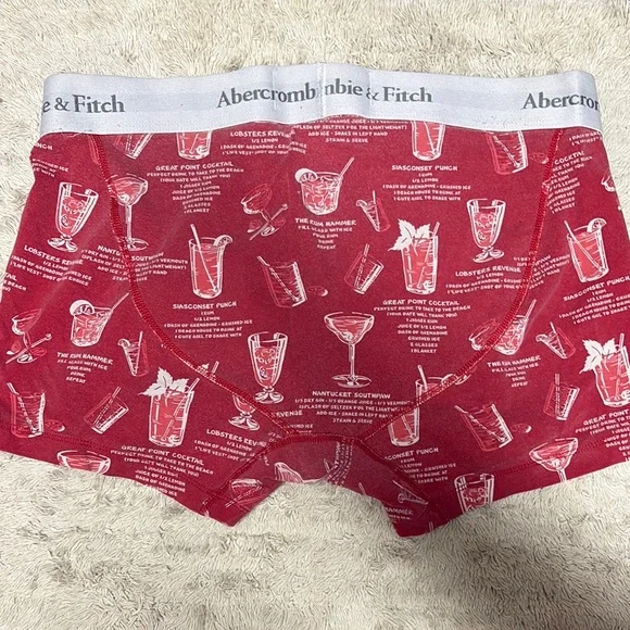 Abercrombie & Fitch Red and Gray Boxer Briefs Festive Design - Picture 2 of 3